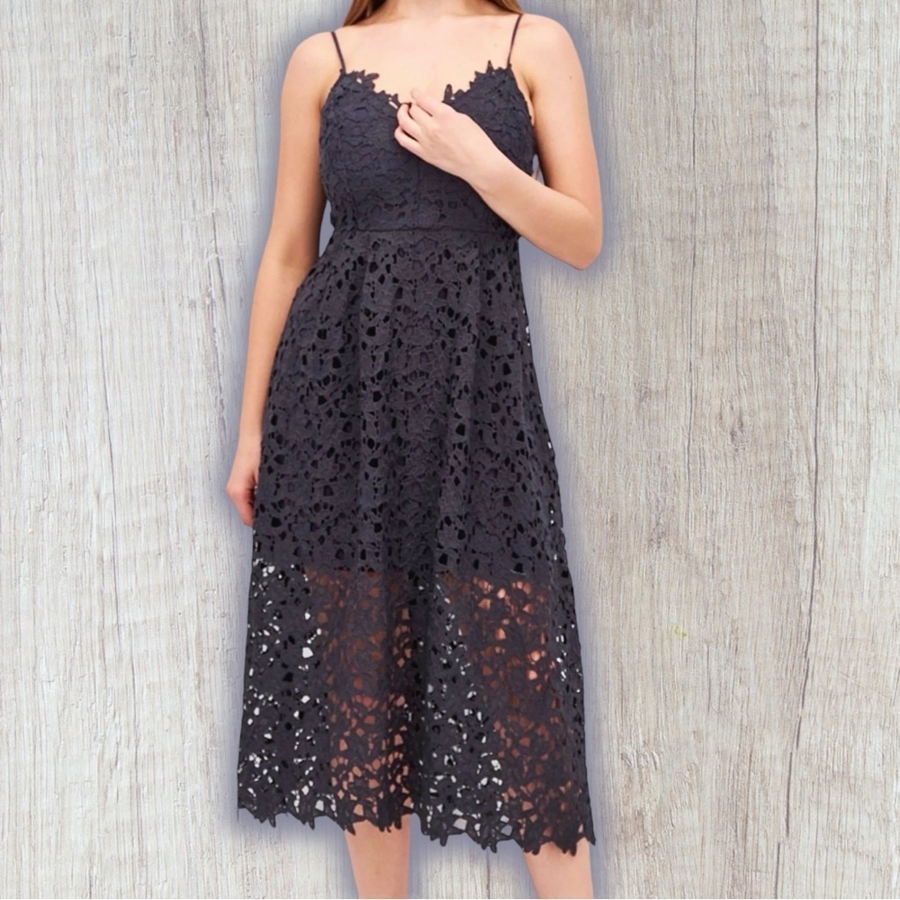 ASTR The Label Navy Blue ‘Lace Illusion Midi Dress’ Size Small - Picture 6 of 16